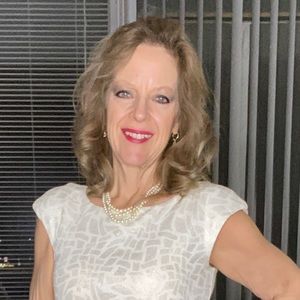 Meet your Posher, Debora